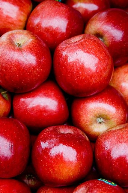 Red Apples
